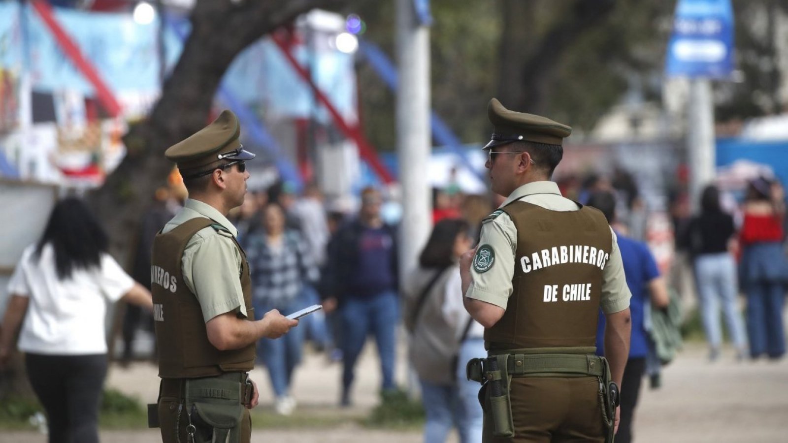 Operativo de Carabineros para la Fonda del Parque O'Higgins