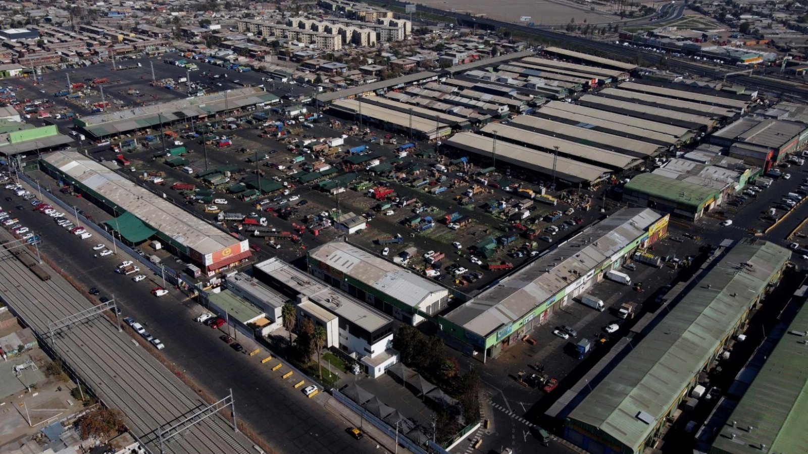 Vista aera de la Feria Lo Valledor