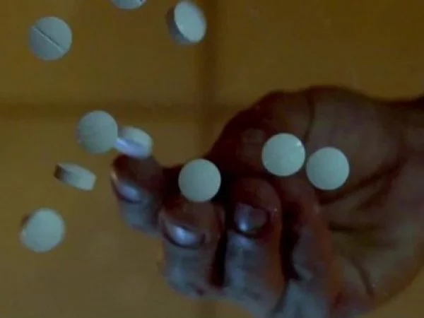 Lo usan como droga: alerta por venta sin recetas de tramadol