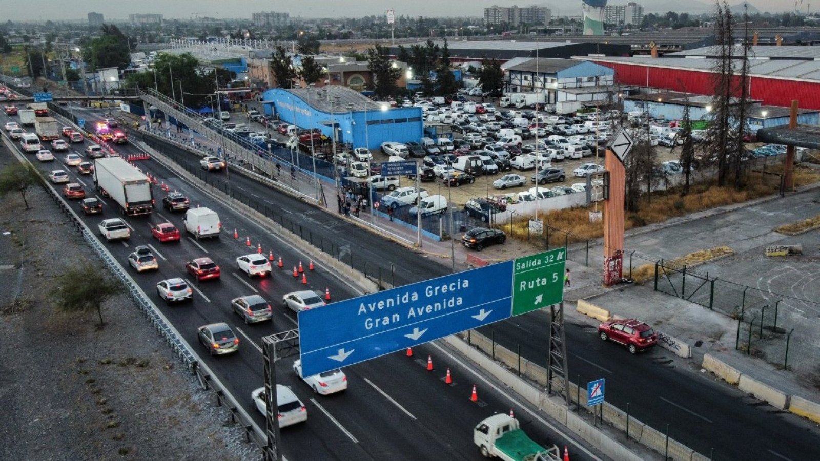 Autopista congestionada.