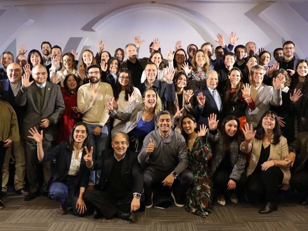 Reunión del Directorio de Proyecta Chile 2050 en Fundación Chile.