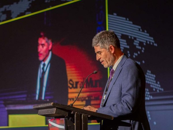 Imágenes de Hangar 360 en Valdivia 2024.