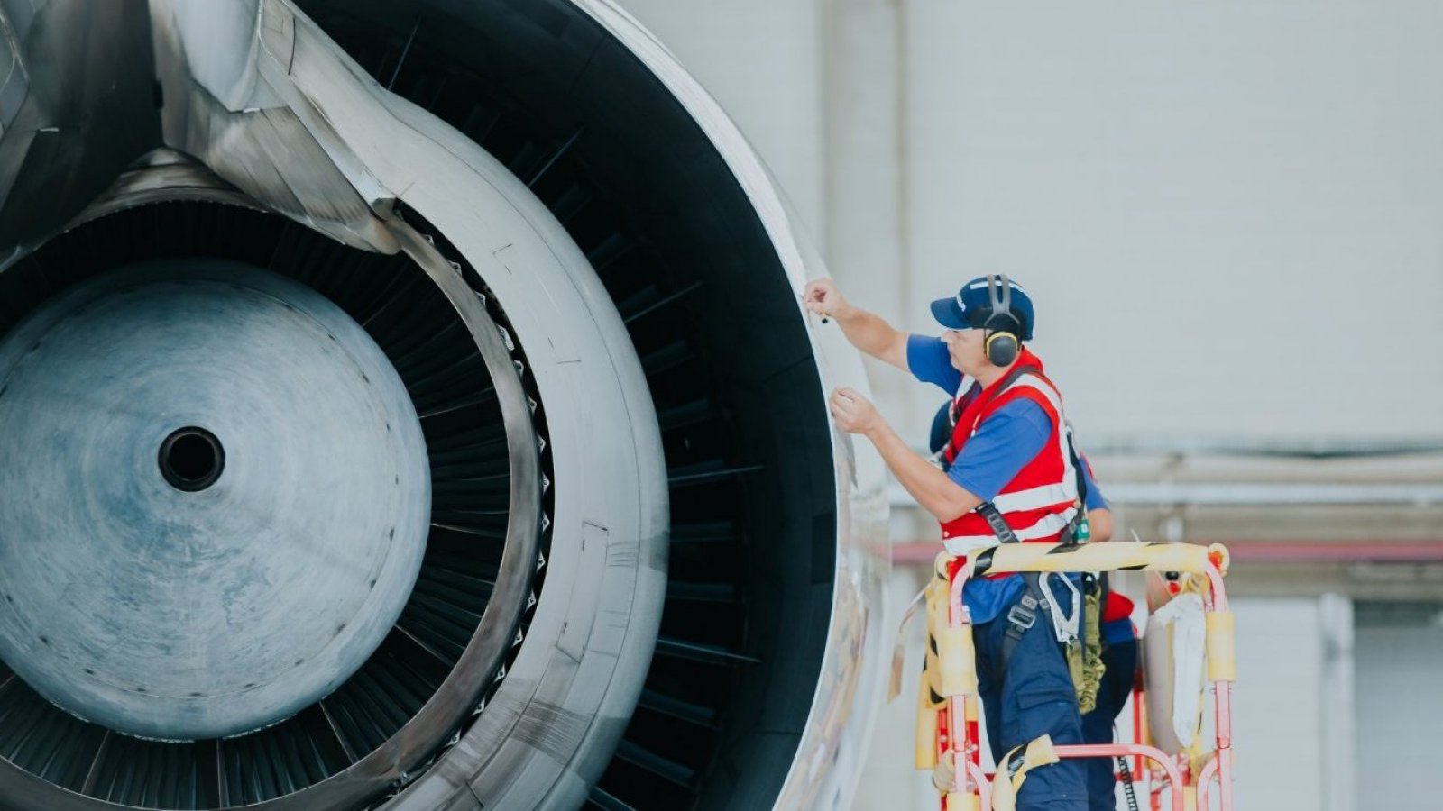 Piel de tiburión de aviones LATAM