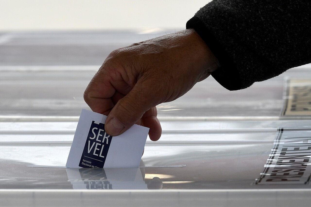 Voto Servel. Segunda vuelta gobernadores.