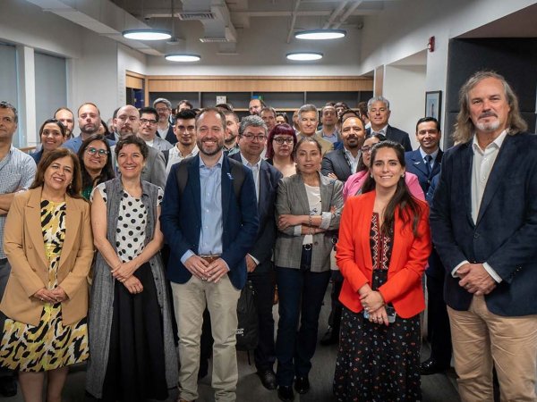 MinCiencia y Corfo anuncian inversión para potenciar la supercomputación en IA en Chile.