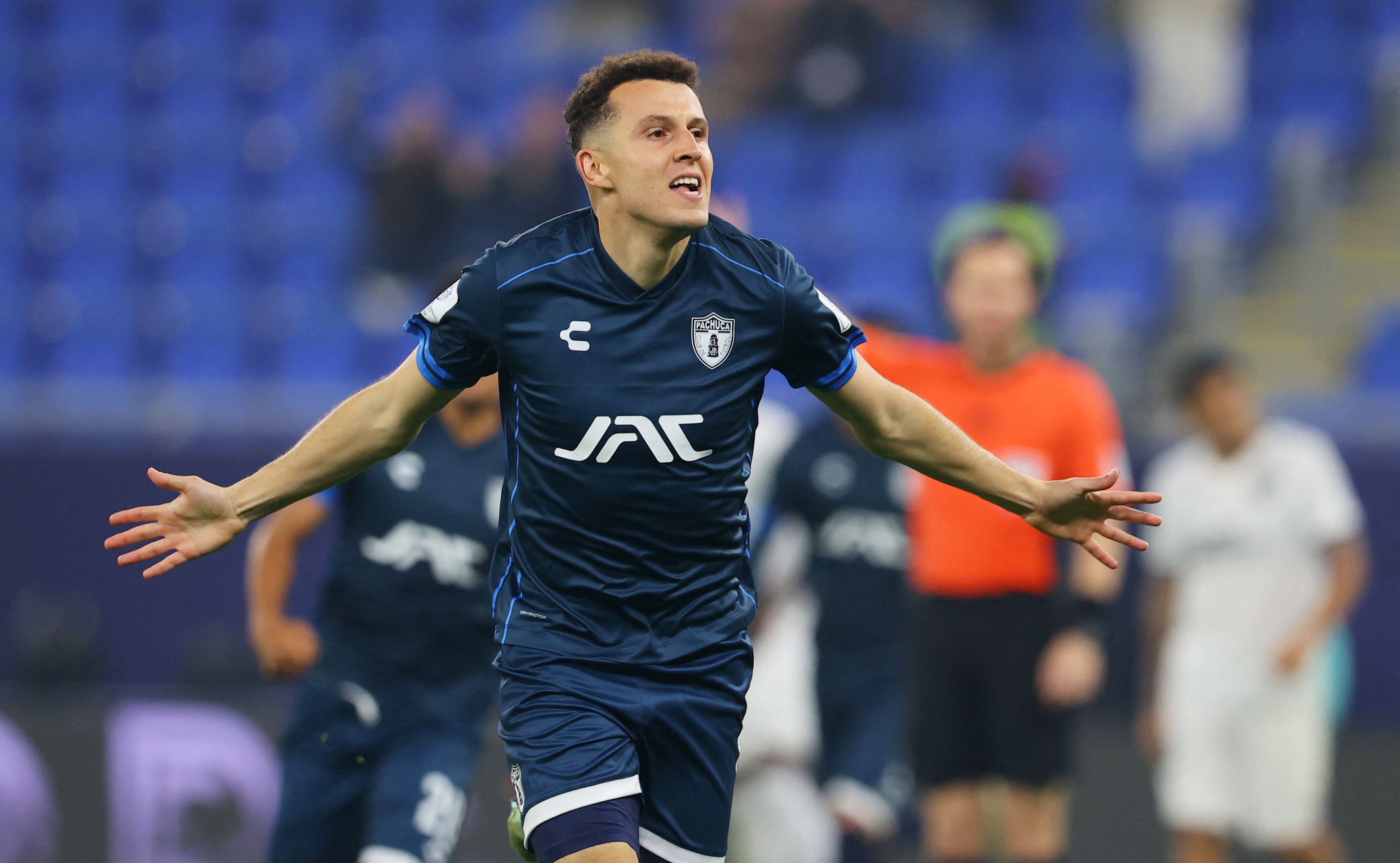 Oussama Idrissi celebrando un gol - Reuters