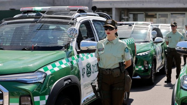 Nuevos vehículos de Carabineros