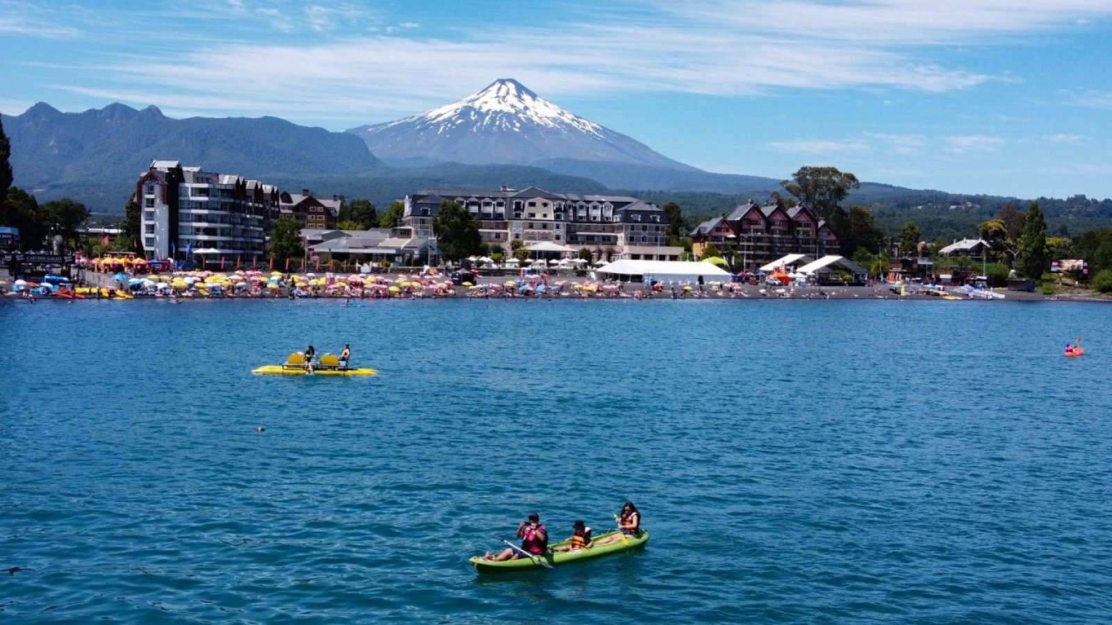 Salvavidas intoxicados en Lago Villarrica