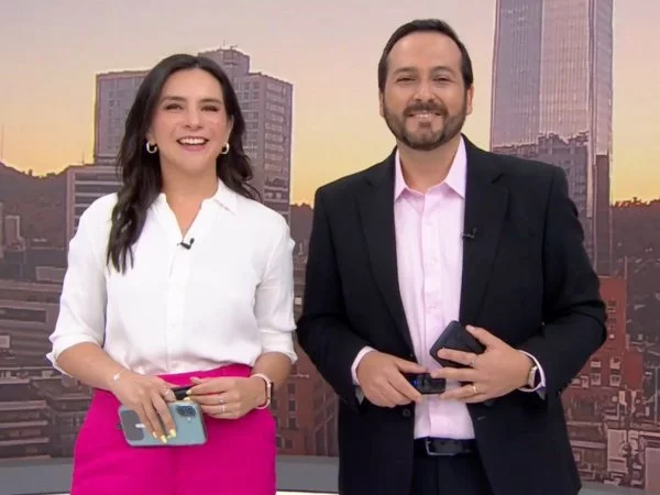Valentina Reyes y Rafael Venegas en 24 Horas Tu Mañana.