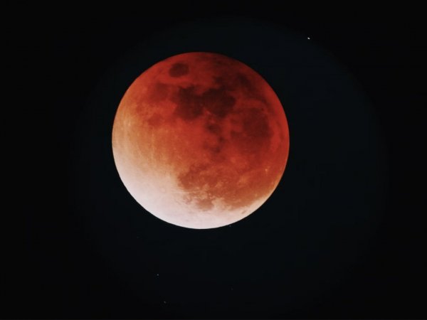 Eclipse lunar total 2025