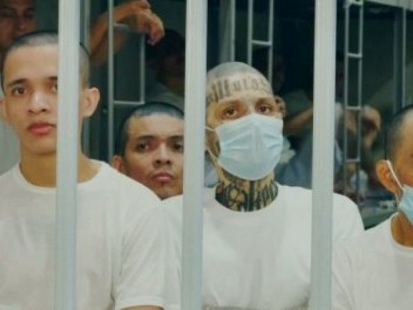 La megacárcel de Bukele por dentro II