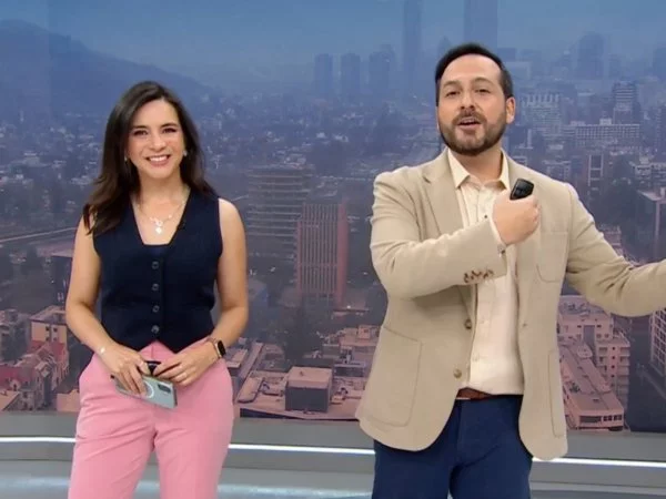 Valentina Reyes y Rafael Venegas en 24 Horas Tu Mañana.