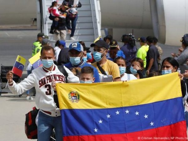 Venezolanos deportados