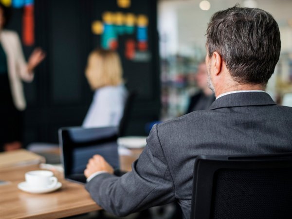 Estudio sobre jefes en rrss