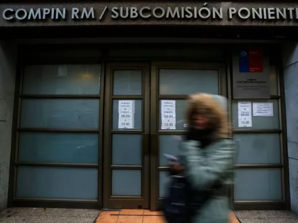 Licencias médicas impagas: las contradicciones del Minsal y los problemas de caja de Fonasa