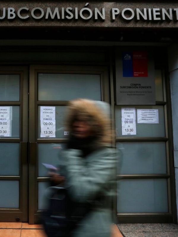 Licencias médicas impagas: las contradicciones del Minsal y los problemas de caja de Fonasa