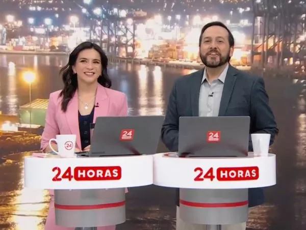 Valentina Reyes y Rafael Venegas en 24 Horas Tu Mañana.