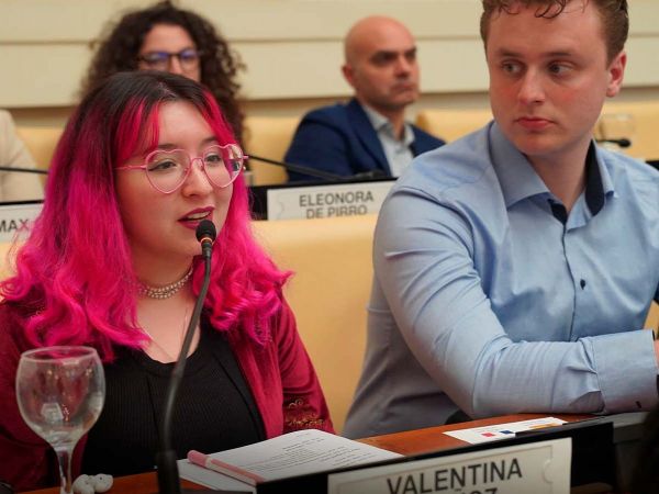 Valentina Muñoz, Chile en el Vaticano.
