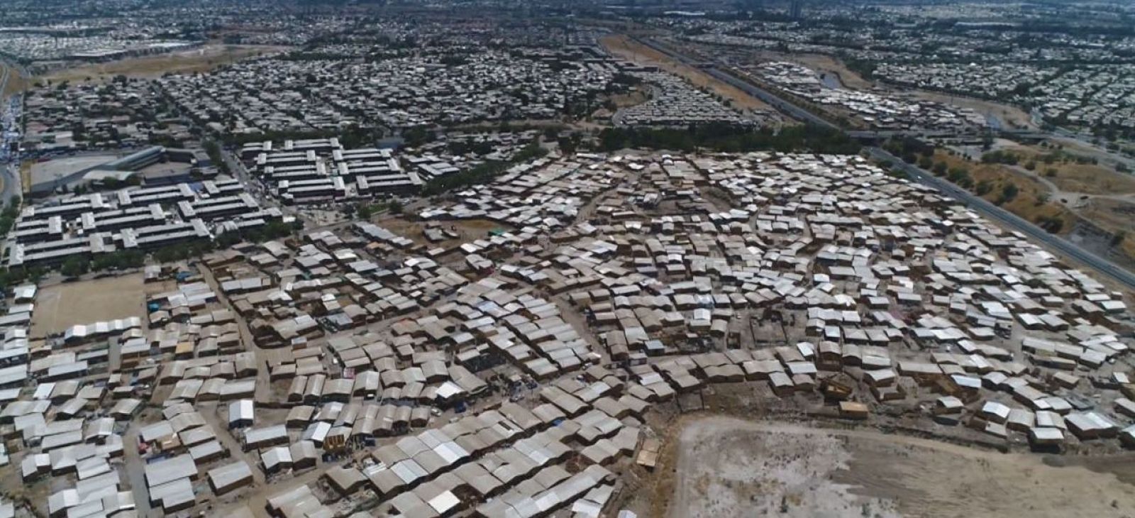 Cifra histórica de campamentos en Chile