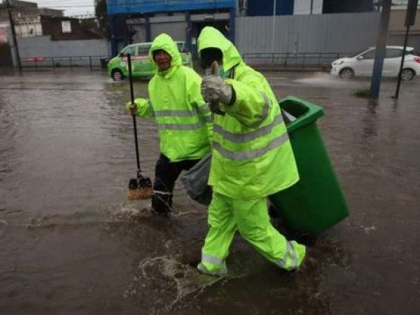 Lluvia en Santiago