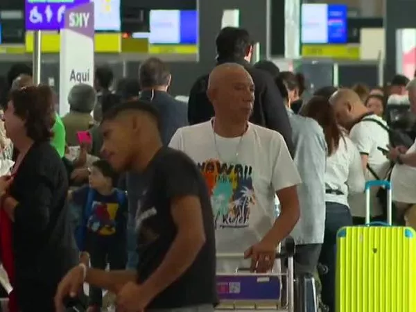 Denuncian estafa de agencia de viajes: vendía pasajes de avión falsos