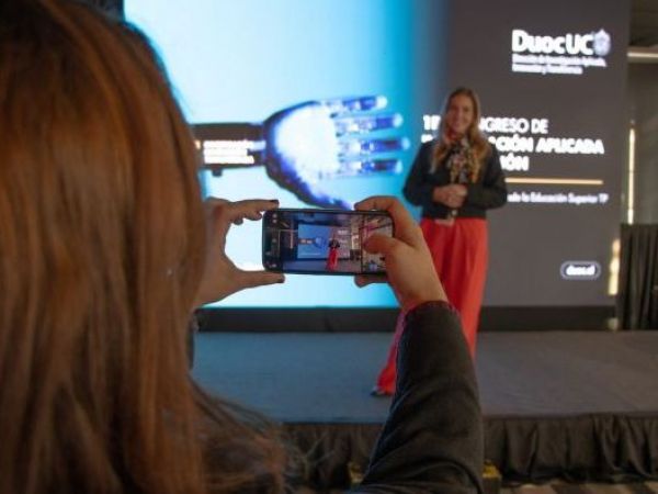 ¿Ideas que cambian el juego? Descúbrelas en el Congreso i2T de Duoc UC