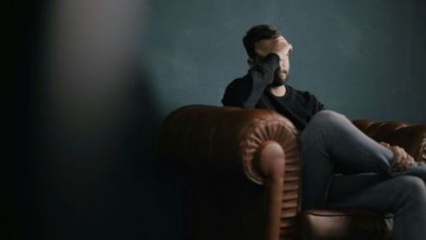 Depresión estacional: qué es, cómo detectarla y cuándo pedir ayuda profesional