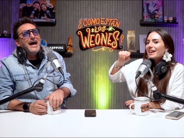 Daniel Fuenzalida y Rosario Bravo en el podcast ¿Cómo están los weones?