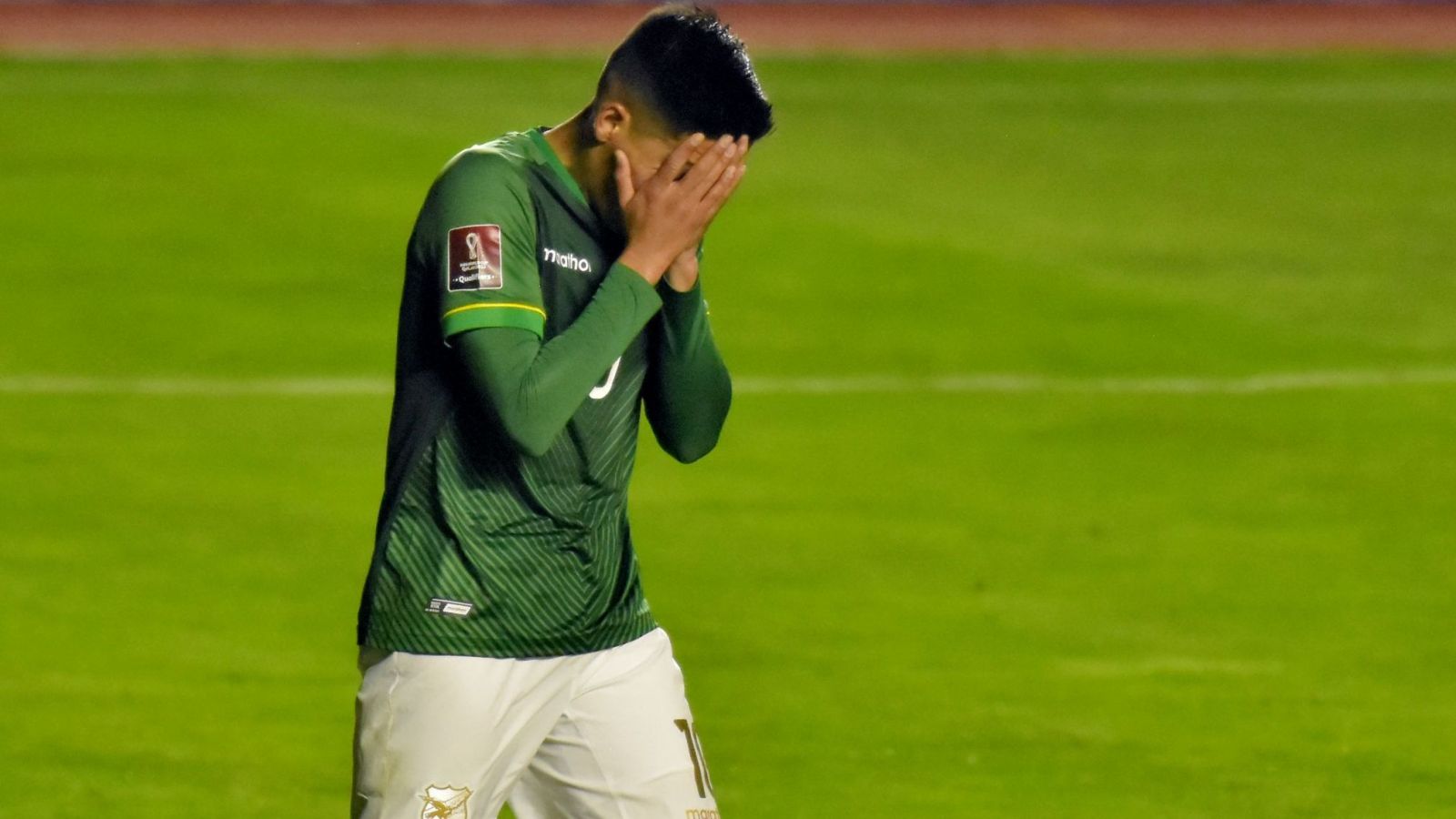 Escándalo por dopaje de jugadores bolivianos en Eliminatorias