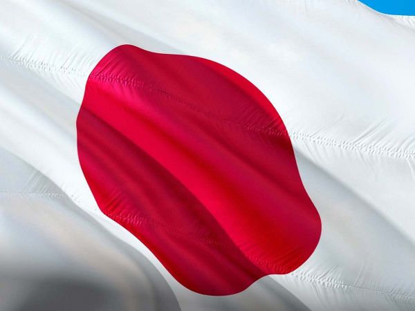 Investigadores en Japón prueban fibra óptica capaz de transmitir 1,02 petabits por segundo.
