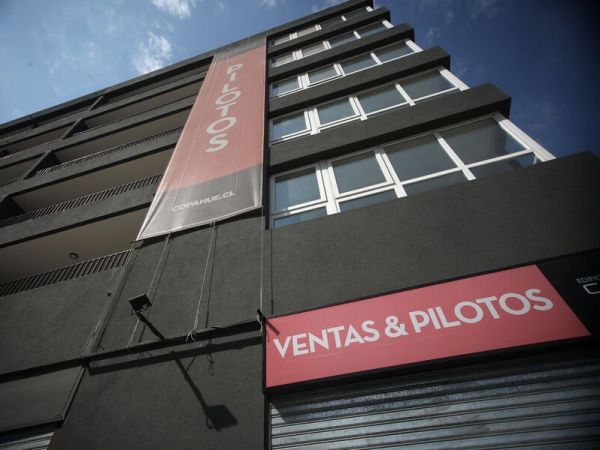 Departamentos piloto. Black Inmobiliario 2025.