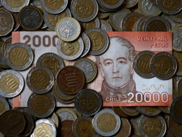 Billetes. Bono al Trabajo de la Mujer pago anual 2025