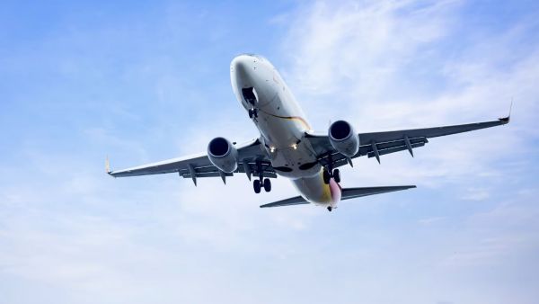 Avión - Travel Sale 2025