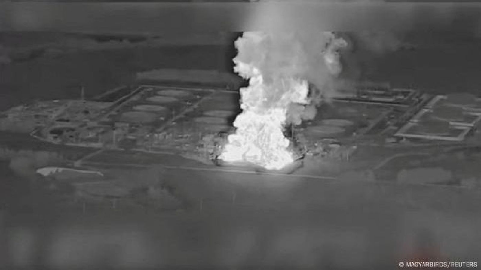 Planta Nuclear incendiandose