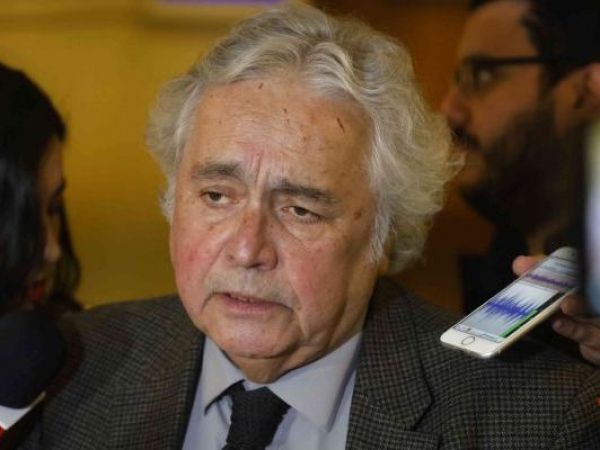 Luciano Fouillioux, abogado