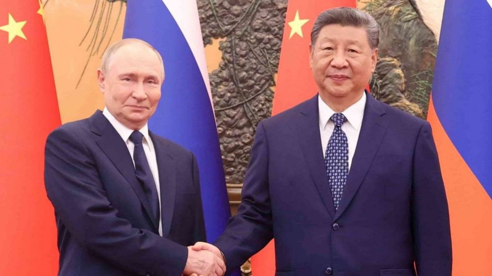 Vladimir Putin y Xi Jinping