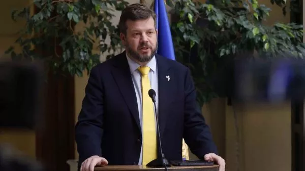 Johannes Kaiser por aborto y eutanasia