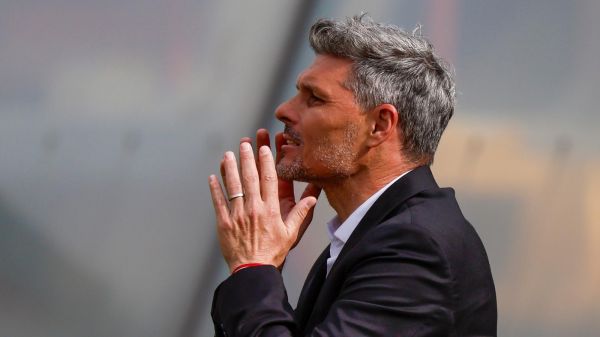 Fernando Ortiz durante la final de la Supercopa 2025 con Colo Colo