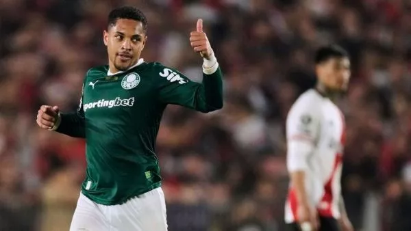 Palmeiras derrota a River Plate