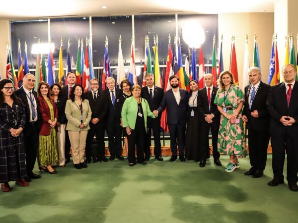 Michelle Bachelet anunció su intención de postular como secretaria general de la ONU