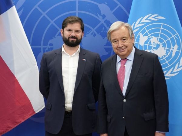 Presidente Boric junto a Antonio Guterres, secretario general de la ONU