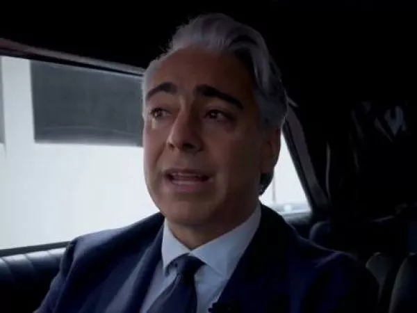 Marco Enríquez Ominami en Car-Curo a La Moneda