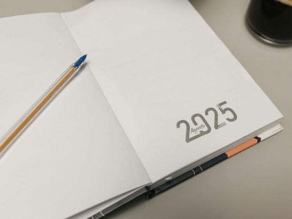 Calendario 2025. Feriados de octubre