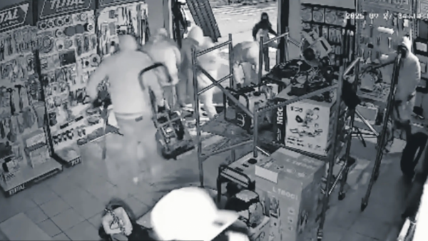 Robo en local de Chillán