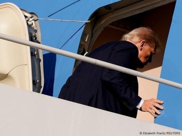 Trump parte a su gira por Asia