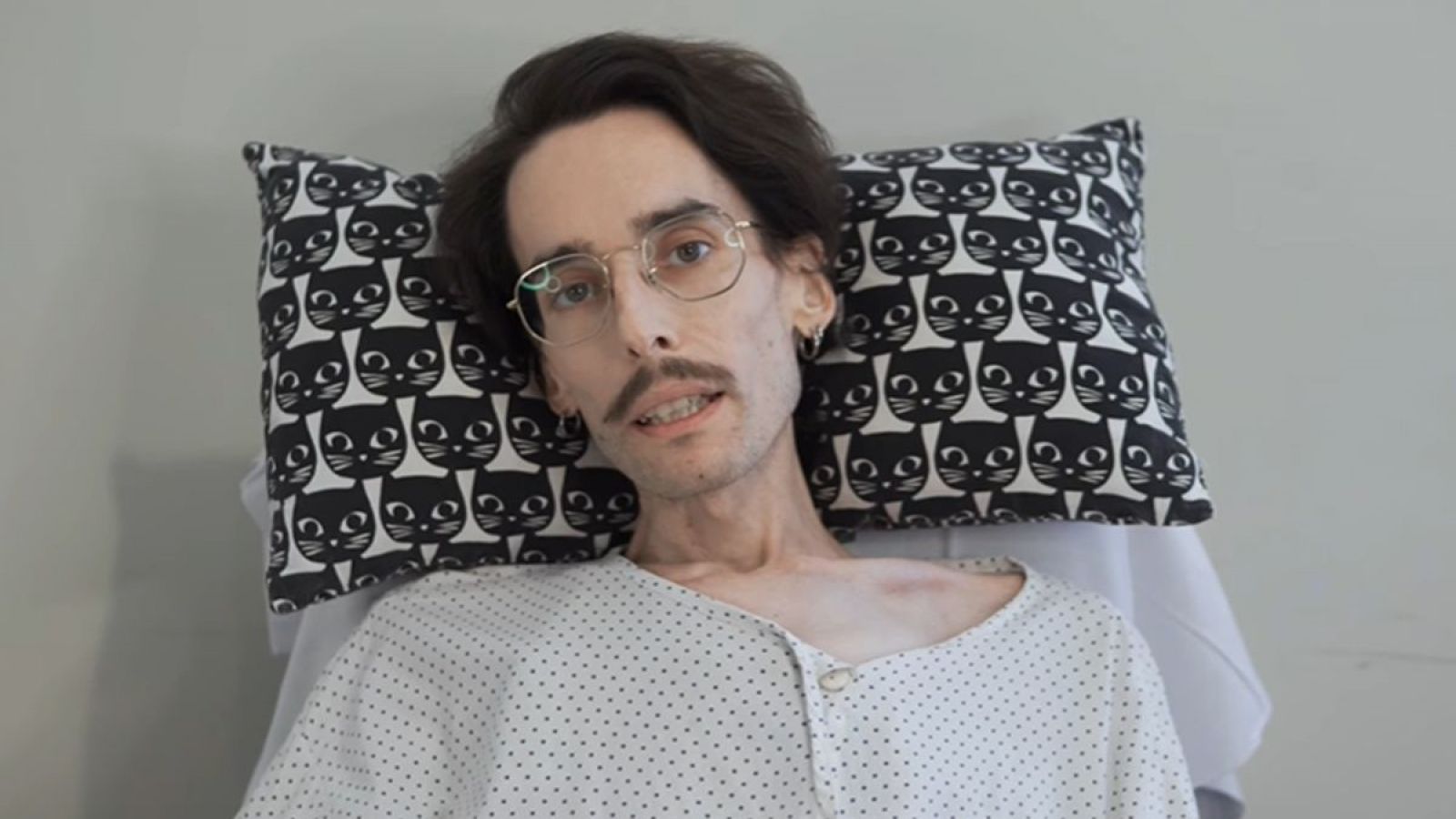 Joven sevillano murió de cáncer de color: Video de despedida