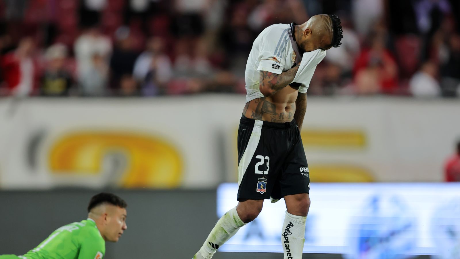 Arturo Vidal se lamenta empate ante Deportes Limache