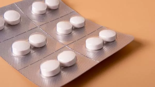 Foto referencial de pastillas blancas. Melatonina