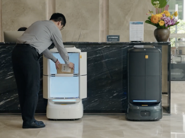 Adiós al colapso en conserjería: el que robot que transforma entregas en edificios