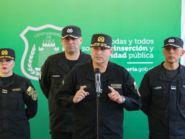 Gendarmería y asado con alcohol en Santiago 1: 